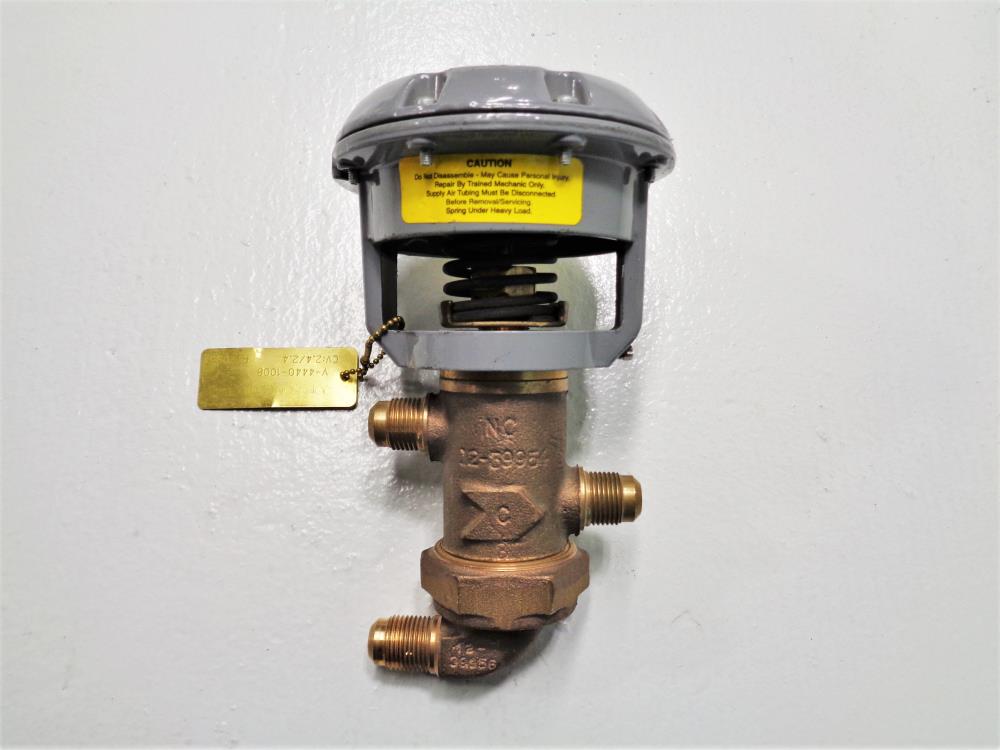 Johnson Controls 1/2" NPT 3Way Supply Valve V44401008 W/Diaphragm